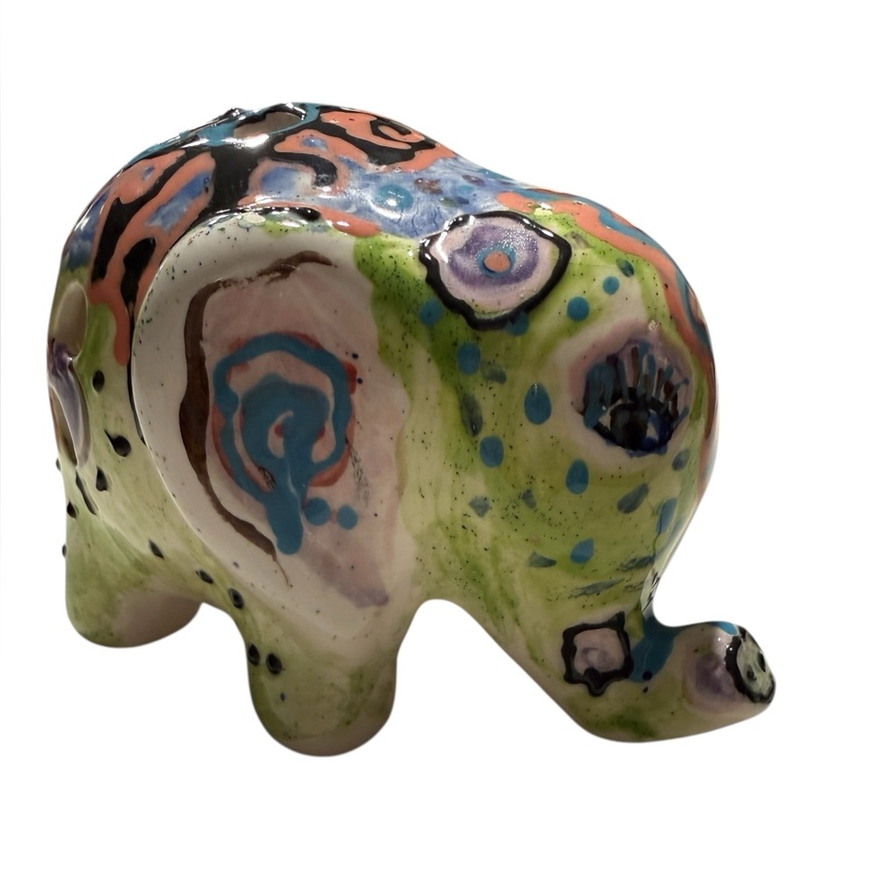 ❤️❤️Whimsical Colorful Handpainted Ceramic Elephant Figurine signed GT❤️